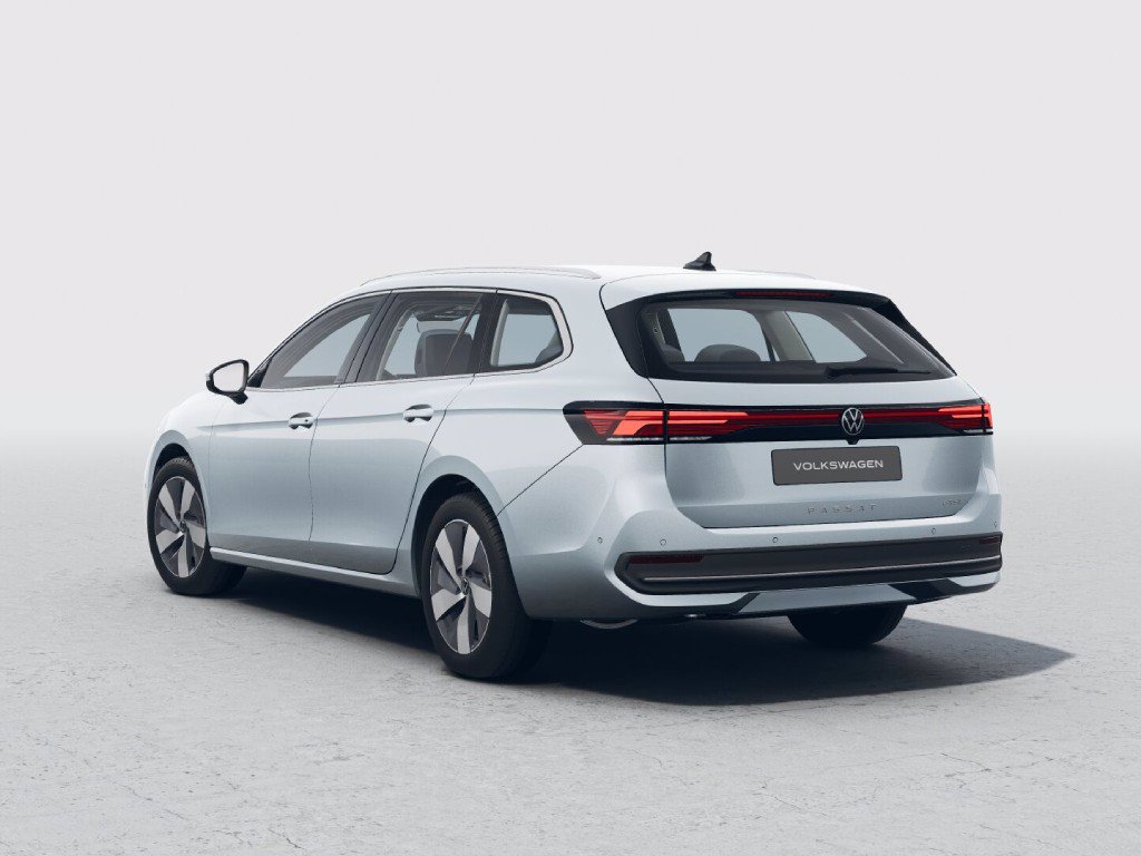 VOLKSWAGEN Passat 1.5 tsi ehybrid business 204cv dsg